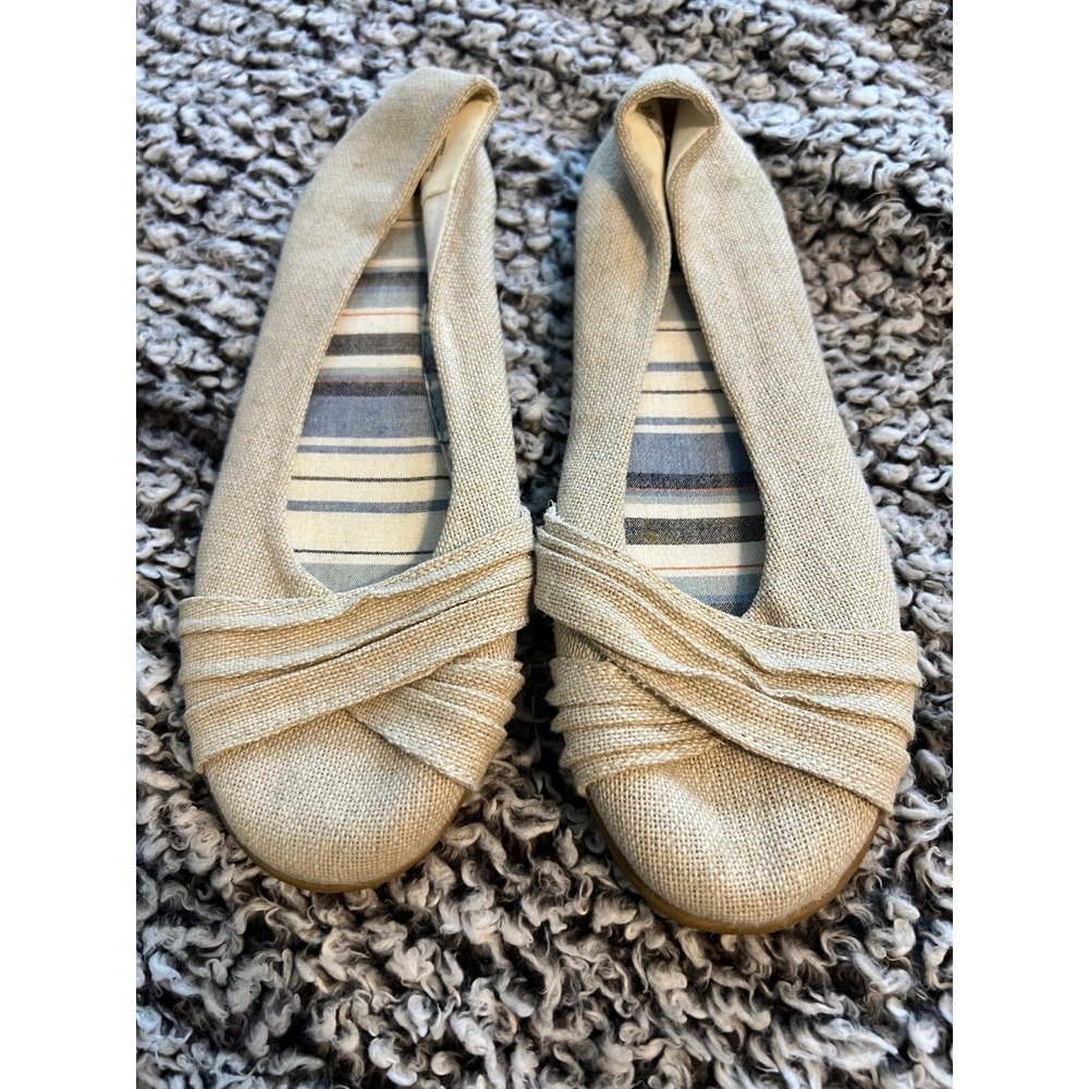 Women's Route 66 Penelope Natural Slip Ons Size 8.5M